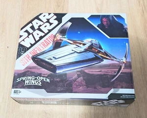 Star Wars 30th Anniversary Darth Maul Sith Infiltrator Spring-Open Wings NEW - Picture 1 of 2