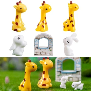 Giraffe Rabbit Model Figurine Desktop Garden Landscape Ornament Resin Decoration - Picture 1 of 6