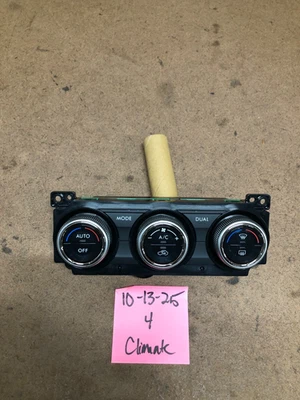 Subaru Forester 2016 módulo de control de clima calor temperatura aire acondicionado 72311SG611 Foto 1 de 4