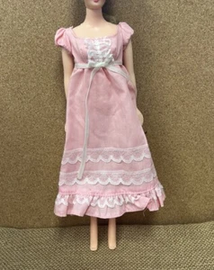 Pretty Bild Lilli Clone langes rosa Babykleid 1960er - Bild 1 von 5