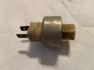 1974-79 c3 corvette A/C cycling switch USED GM - Picture 1 of 1