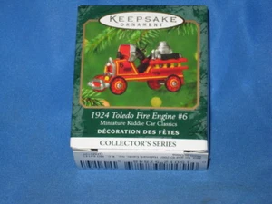 NUEVO Hallmark 1924 TOLEDO BOMBEROS #6 Adorno de Navidad 7a Serie 2001 ~ Nuevo en Caja - Imagen 1 de 1