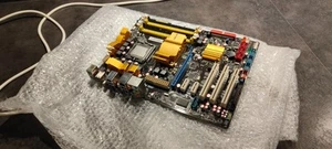 Asus P5Q mit Intel Core 2 Quad Q9550 - Bild 1 von 5