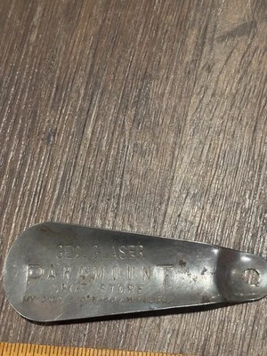 "De colección Geo Glaser Paramount Shoe Store Scranton Pa EE. UU. 4""" Foto 1 de 4