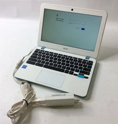 Chromebook Acer CB3-132-C4VV 11.6" HD N3060 @ 1.6 GHz 4GB RAM 16GB SSD Foto 1 de 4
