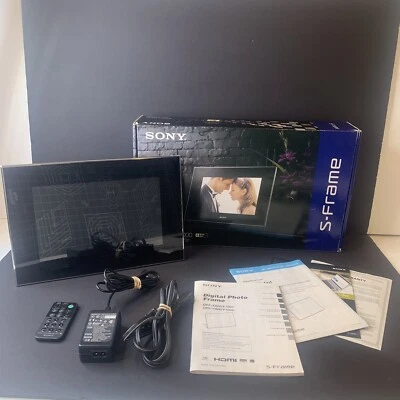 Sony S-Frame DPF-V1000 Digital Photo Frame - Image 1 of 4