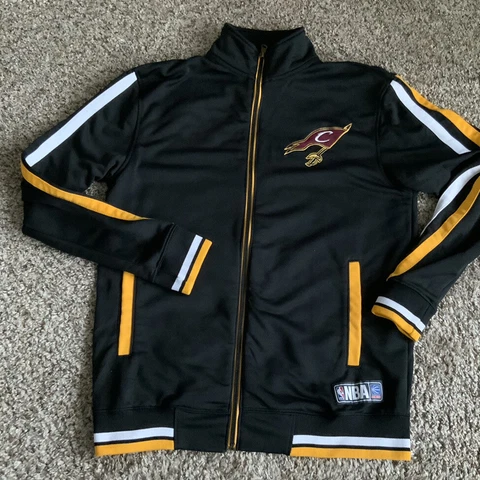 Cleveland Cavaliers mens Jacket Size S Warm Up Track Full Zip CAVS NBA adult Cover