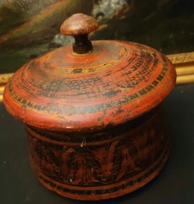 Антикварная деревянная шкатулка для специй - Изображение 1 из 4