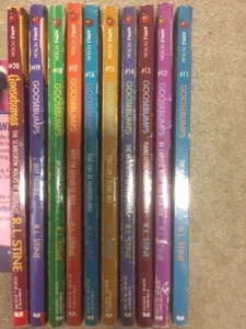 GOOSEBUMPS Original Series 11- 20 Set- R.L. Stine 11 12 13 14 15 16 17 18 19 lot - Bild 1 von 2