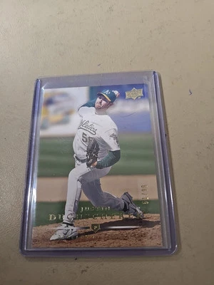 2008 JUSTIN DUCHSCHERER UPPER DECK GOLD CARD. OAKLAND ATHLETICS. 51/99. - Image 1 of 2