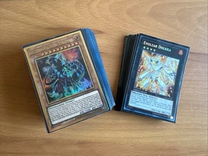 Yugioh Dino Deck Set Core mit Hüllen Dinosaurier - Bild 1 von 2