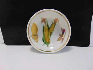 Royal Worcester EVESHAM GOLD 5+" BOWL - Picture 1 of 9