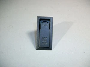 Lotto di 4 chiusure a compressione per sollevamento e rotazione Southco 62-74-35 - Foto 1 di 7