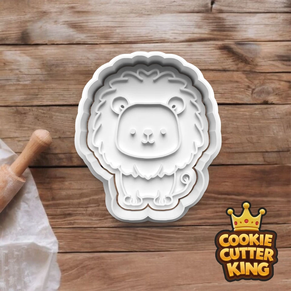 Lion Cookie Cutter & Embosser Stamp - Jungle King Fun - Wildlife Animals - image 1 of 1