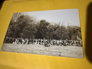 Cartolina RPPC Centinaia a York Business College Picnic McCool Jct Ne 1912 - Foto 1 di 2