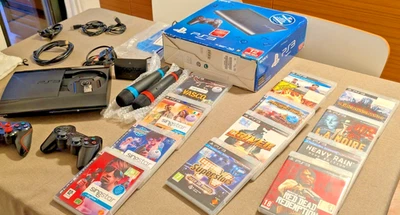 Sony PlayStation 3 - Super Slim 12GB Console - Nera + 13 giochi + microfoni - Immagine 1 di 4