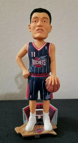 Yao Ming Rockets Bobblehead Forever Collectibles Legend of the Court 4382/5000 Cover