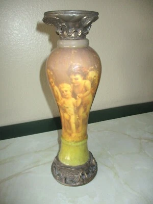 Castiçal querubim estilo vitoriano, fita/asas latão topo/base, 10-1/2" - Imagem 1 de 4