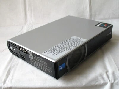 Sony Data Projector XGA 3LCD VPL-CX21 + Carry Case - Image 1 of 4