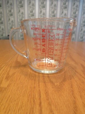  Vintage Pyrex 4 Cup D-Handle Measuring Cup #532 Red Letters 4 Cup - Image 1 of 4