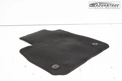 Chevrolet Malibu 2016-2025 alfombrilla interior delantera izquierda lado del conductor OEM Foto 1 de 4