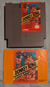 Donkey Kong Classics (NES, gioco e manuale inclusi)