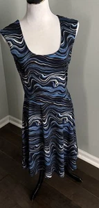 Betabrand Reversible Travel Tunic Dress in Solid Navy/Navy Print Size Medium - Picture 1 of 7