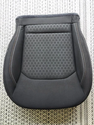 2017-2021 JEEP COMPASS FRONT LEFT  DRIVER SEAT LOWER CLOTH CUSHION  BLACK OEM* - Image 1 of 4