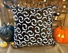Halloween Decoration Glow-in-the-Dark Halloween Accent Pillow Cover Throw Pillow