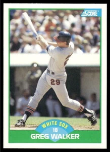 1989 Score #37 Greg Walker - Picture 1 of 2