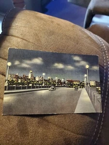 Postkarte Dallas Texas - Nachtansicht vom Viadukt - Bild 1 von 2