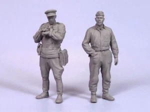 Tank Model 35110 1/35 Soviet Officers, Tankman and Infantryman, Summer 1941-45 - Picture 1 of 6