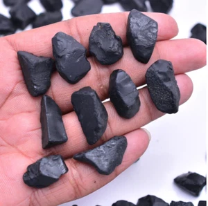 10 Pcs Natural Black Specimen Rough 14-20 MM Rock Stone Jewelry making - Picture 1 of 3