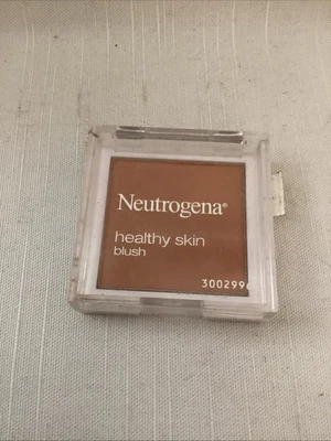 neutrogena healthy skin #40 bronzed blush - Image 1 of 2