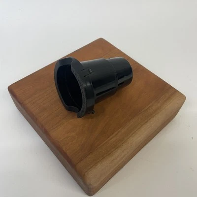 Cafetera Keurig K-Duo Essentials 5000 - embudo soporte vainas K-CUP Foto 1 de 3