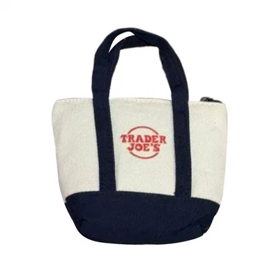 Micro bolso de mano de lona Trader Joe's con bolsa de supermercado 2025 NAVIDAD LIMITADA Foto 1 de 4