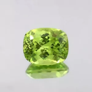 Natural Flawless Ceylon Peridot Green Sapphire Loose Cushion Cut Gemstone 11x9MM - Picture 1 of 4