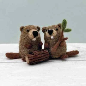 Needle felting Beaver kit - Picture 1 of 7
