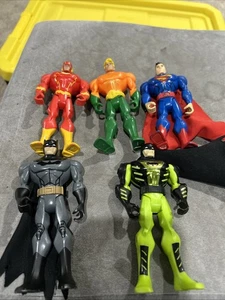Batman: The Brave And The Bold - 5 Figuren Konvolut 2009 Mattel Justice League - Bild 1 von 3