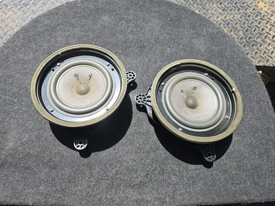 2008-2014 Cadillac CTS SET FRONT DOOR SPEAKER BOSE 6.5" 15839233 USED OEM - Image 1 of 4