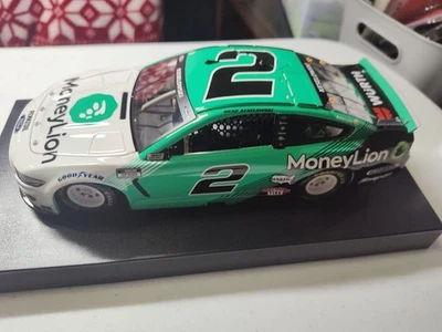 Brad Keselowski 2021 Lionel #2 Money Lion Ford Mustang 1/24 Foto 1 de 4