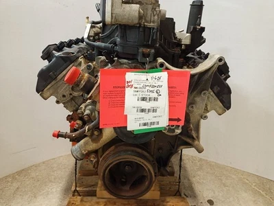 5.7L HEMI V8 Gas Engine from 2011 Ram 1500 VIN T [148,286 miles] 12418563 Foto 1 de 4