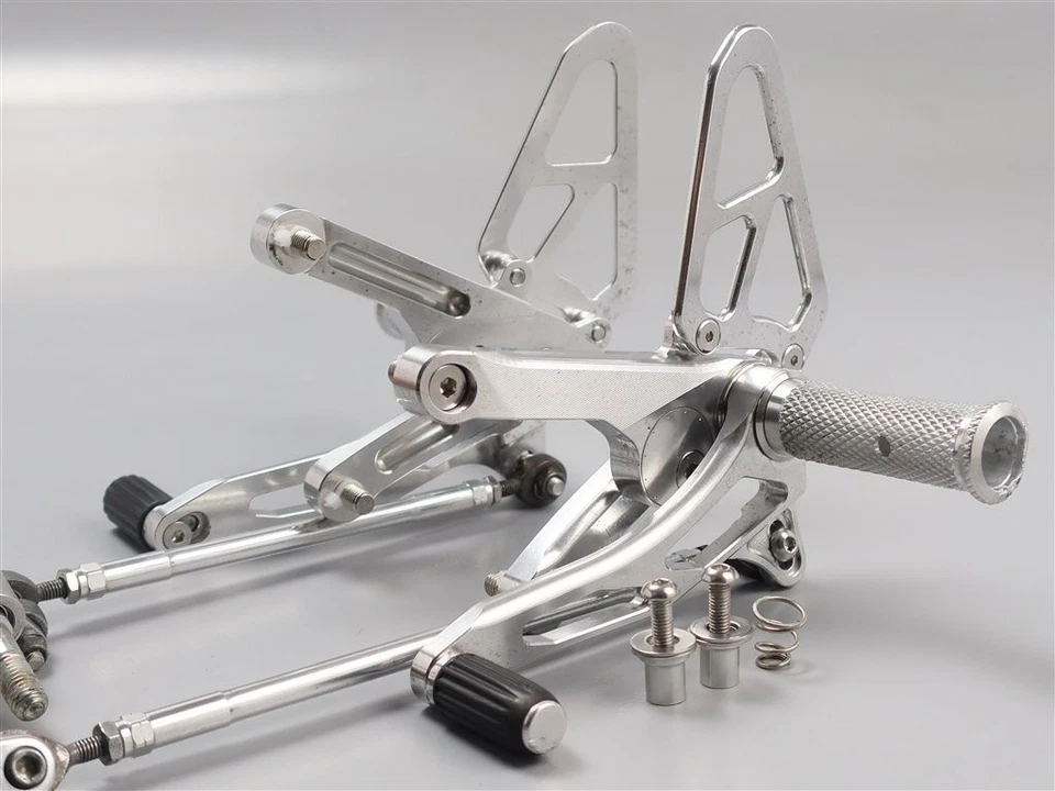 Kit de escalones de conducción AELLA para Ducati Paul Smart 1000LE (D0527A08) Foto 1 de 4