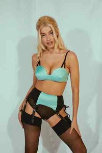 Bettie Page Pinup hochtaillierte Spitze 6 Riemen Strumpfband Gürtel XL 12 UK16 schwarz NEUWERTIG - Bild 1 von 5