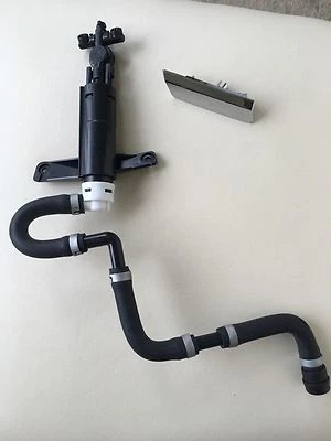 Front Headlamp Washer Wiper Nozzle Actuator For Lexus LS460 Right Pump LS 460 - Image 1 of 4