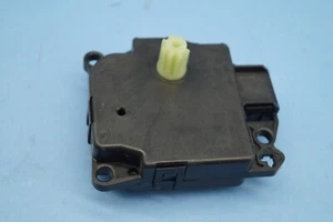 ✅17-22 Chrysler Pacifica Voyager HVAC A/C Heater Air Conditioner Actuator OEM - Picture 1 of 11