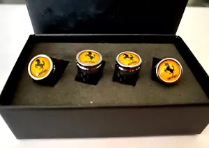 FERRARI COMPATIBLE GIFT BOXED CARBON VALVE/DUST CAPS SET OF 4. FREE 1st POST - Picture 1 of 4
