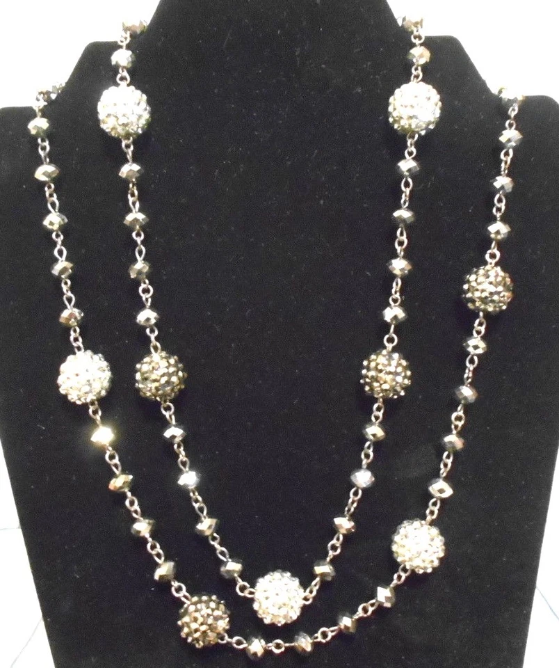 Collar Alfani Dos Cuerdas Tono Plata Cuentas Vidrio Facetado 60" Clásico Foto 1 de 2