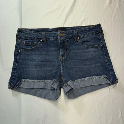 Pantalones cortos de mezclilla para mujer Celebrity rosa talla 7 Foto 1 de 4