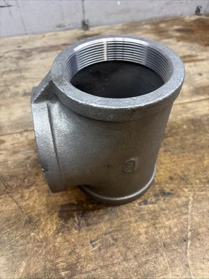 NEW 4" 150 Female NPT Pipe Tee Cast 304 Heavy Stainless Steel Fitting 1/2 Thick - Image 1 of 4